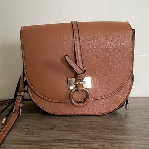 Saddle bag purse